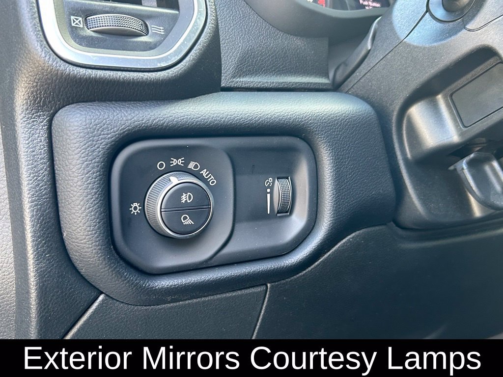 Used 2026 RAM 2500 Big Horn AWD/4WD image 18