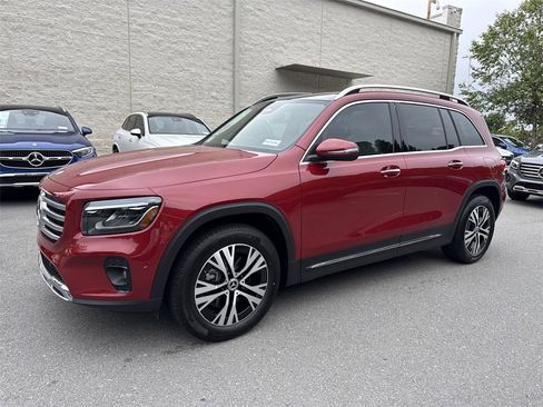 New 2025 Mercedes-Benz GLB 250 image 7
