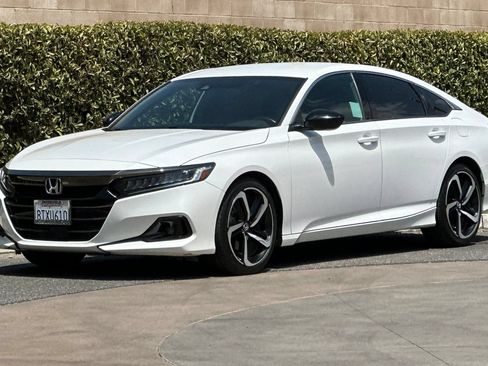Used 2021 Honda Accord Sport image 8