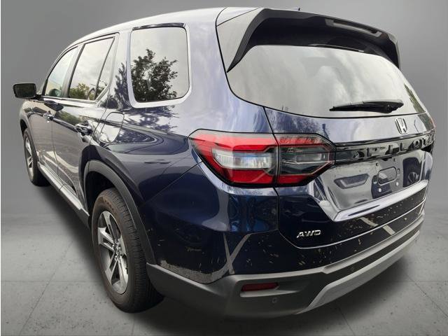 Certified 2025 Honda Pilot EX-L image 6