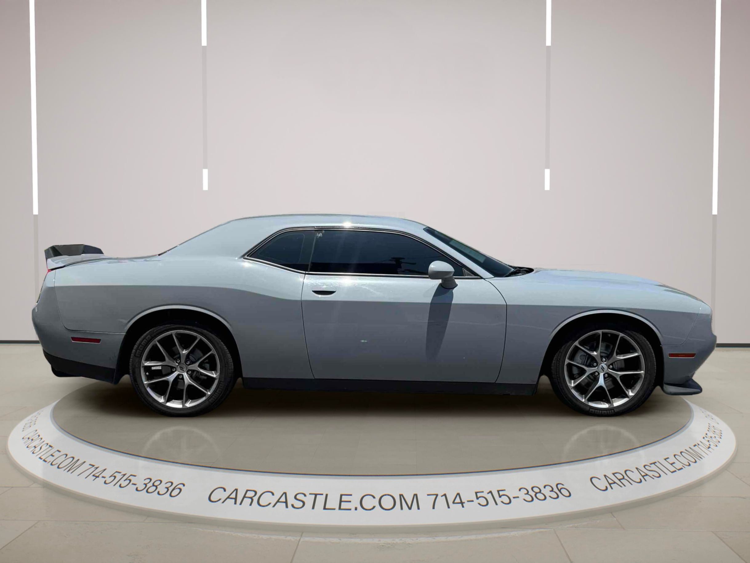 Used 2022 Dodge Challenger GT RWD image 6