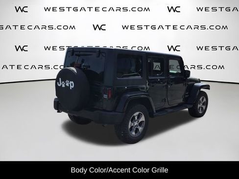 Used 2016 Jeep Wrangler Unlimited Sahara AWD/4WD image 10