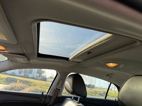 Used 2012 Chevrolet Malibu LTZ image 9