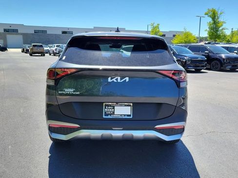 Used 2024 Kia Sportage EX FWD image 5