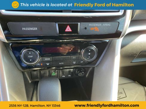 Used 2020 Mitsubishi Eclipse Cross LE image 16