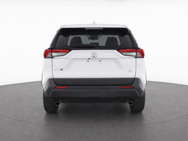 Used 2025 Toyota RAV4 LE AWD/4WD image 6