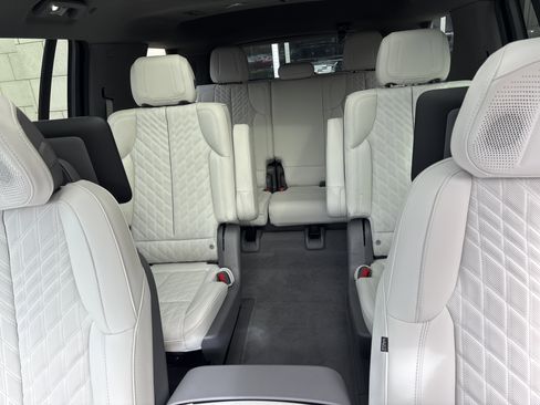 New 2026 Cadillac Escalade IQL Luxury image 39