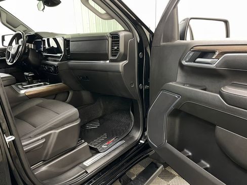 Certified 2025 Chevrolet Silverado 1500 LT Trail Boss AWD/4WD image 35