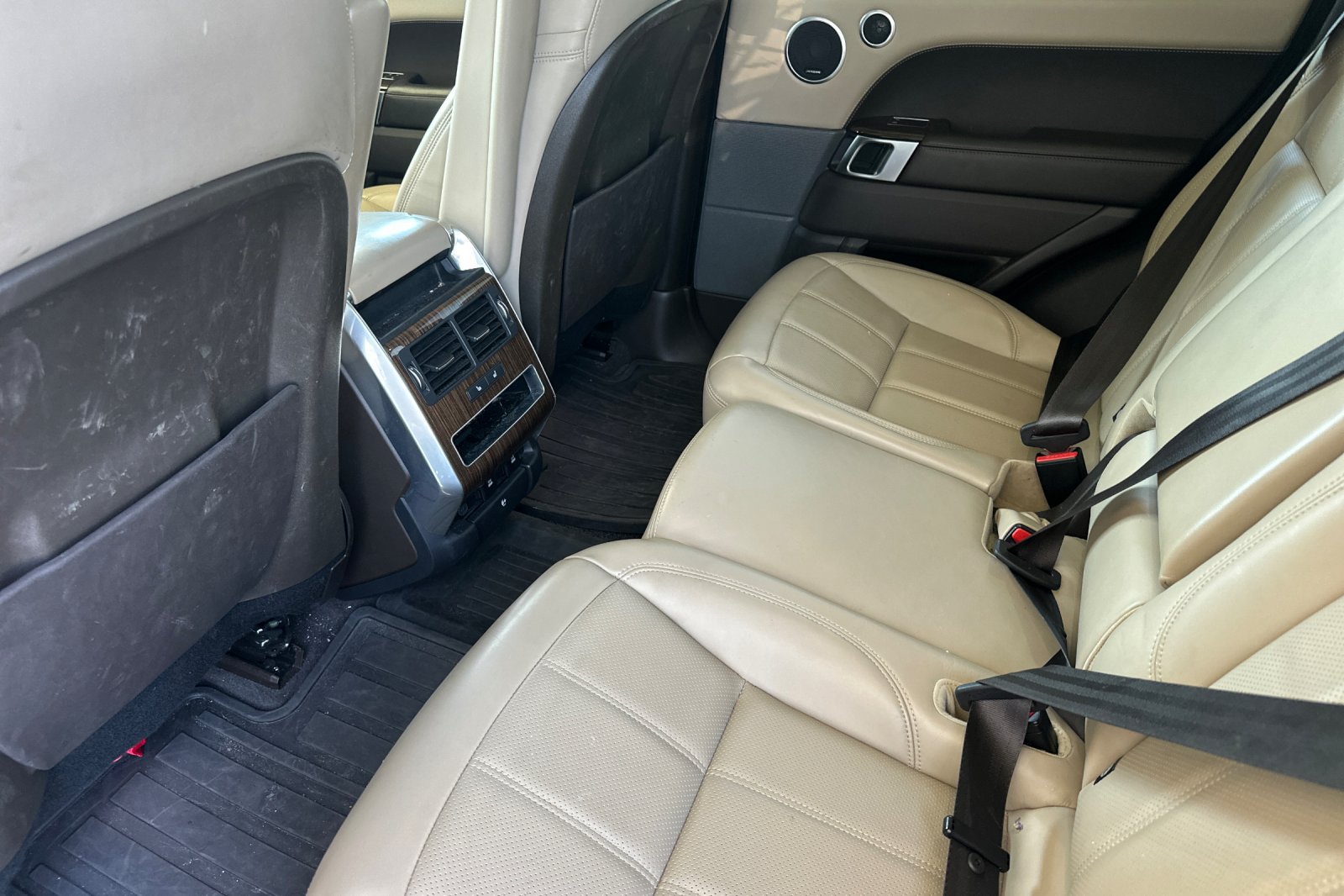 Used 2019 Land Rover Range Rover Sport Supercharged AWD/4WD image 14