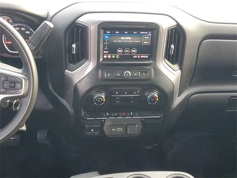 Used 2021 Chevrolet Silverado 1500 Custom Trail Boss w/ Safety Confidence Package image 14