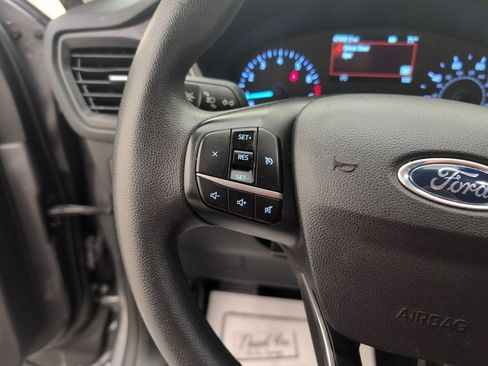 Used 2022 Ford Escape S image 33