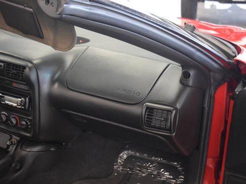 Used 2002 Chevrolet Camaro Z28 RWD image 49