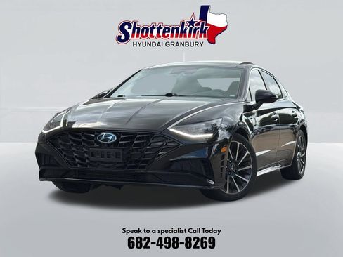 Used 2020 Hyundai Sonata Limited w/ Cargo Package FWD image 1