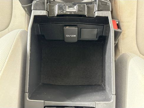 Certified 2020 Toyota Corolla L image 39