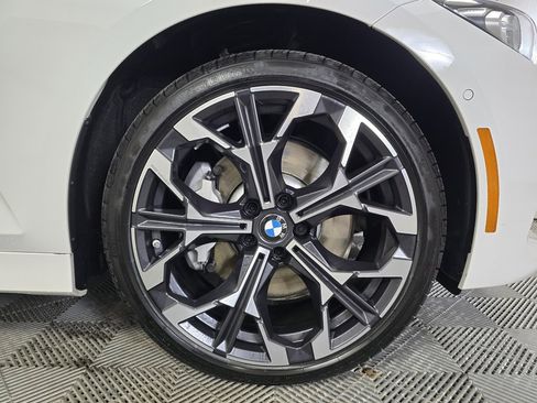 Used 2025 BMW 330i xDrive Sedan w/ Premium Package image 2