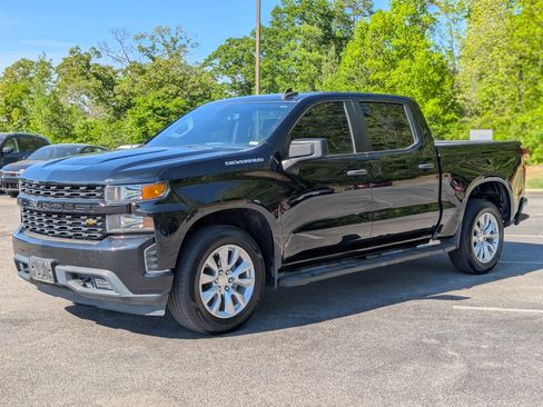 Used 2022 Chevrolet Silverado 1500 Custom image 5