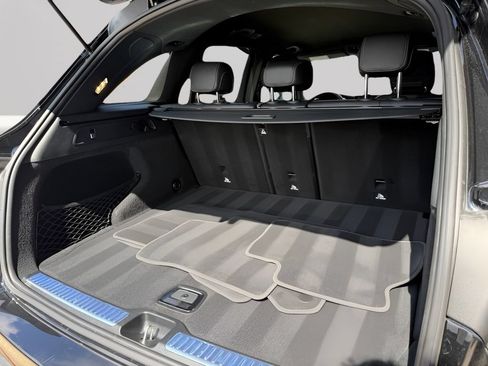 Used 2022 Mercedes-Benz GLC 300 w/ Premium Package Lite image 26