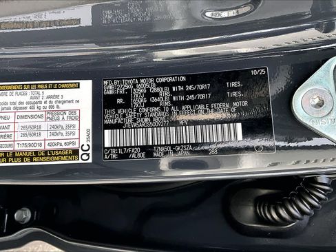 Used 2025 Toyota 4Runner SR5 image 34