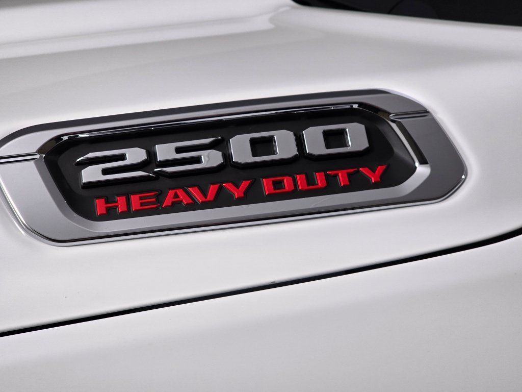 New 2026 RAM 2500 Big Horn AWD/4WD image 17