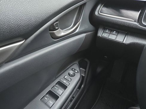 Used 2021 Honda Civic Sport image 24