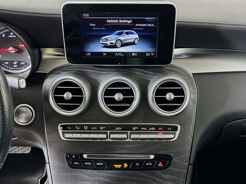 Used 2016 Mercedes-Benz GLC 300 4MATIC image 23