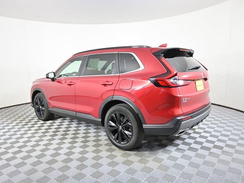 Used 2024 Honda CR-V Sport Touring image 4