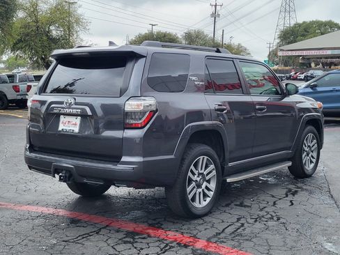 Used 2023 Toyota 4Runner TRD Sport AWD/4WD image 4