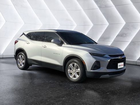Used 2020 Chevrolet Blazer LT image 1
