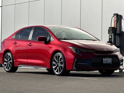 Used 2020 Toyota Corolla SE image 7