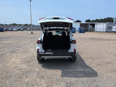 Used 2024 Ford Escape Active AWD/4WD image 4