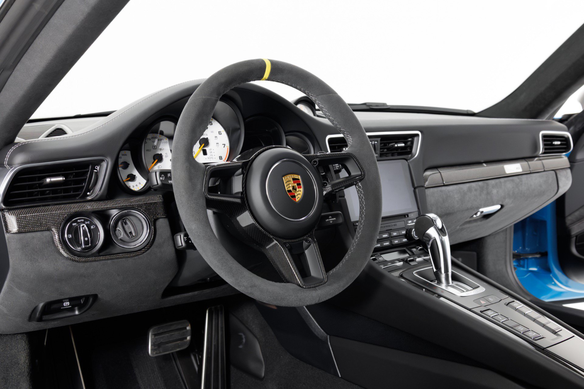 Used 2019 Porsche 911 GT2 RS RWD image 19