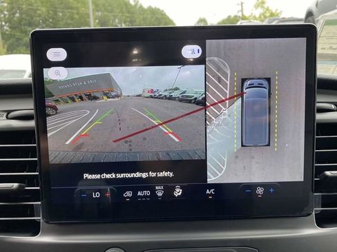 New 2025 Ford Transit 250 Base image 17