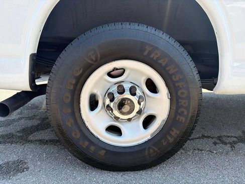 Used 2020 Chevrolet Express 2500 w/ Driver Convenience Package RWD image 11