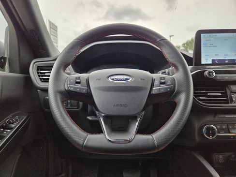 Used 2025 Ford Escape ST-Line FWD image 41