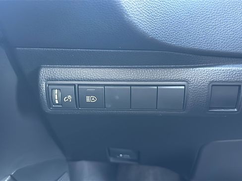 Used 2023 Toyota Corolla LE image 35