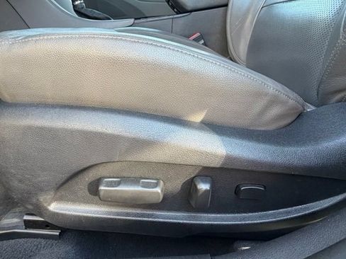 Used 2011 Hyundai Sonata Hybrid w/ Premium Equipment Pkg 2 FWD image 14