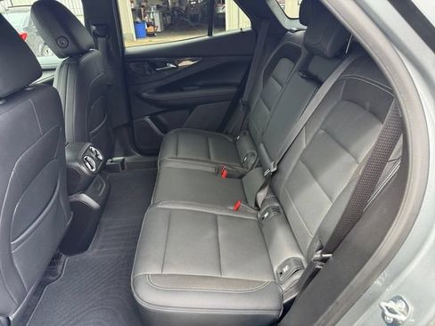 Used 2024 Chevrolet Blazer EV LT AWD/4WD image 18