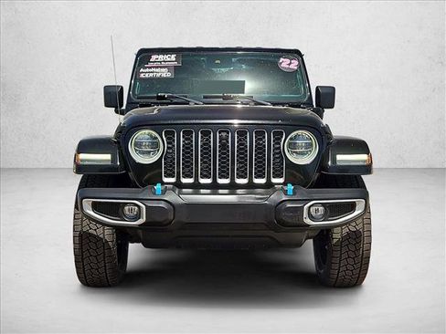 Used 2022 Jeep Wrangler Unlimited Sahara w/ Cold Weather Group AWD/4WD image 2