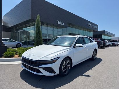 New 2025 Hyundai Elantra Limited
