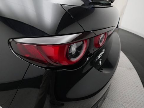 Used 2024 MAZDA MAZDA3 s image 32