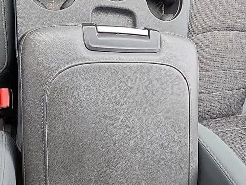 Used 2017 RAM 1500 Big Horn AWD/4WD image 23