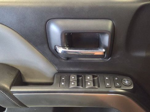 Used 2018 Chevrolet Silverado 1500 LT w/ LT Eassist Package RWD image 26