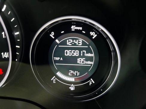 Used 2022 Honda HR-V Sport image 12