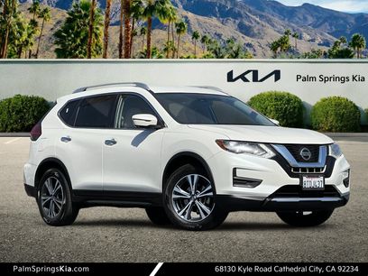 Used 2019 Nissan Rogue SV w/ Premium Package