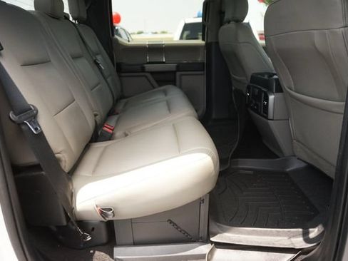 Used 2020 Ford F250 XLT w/ XLT Premium Package AWD/4WD image 15