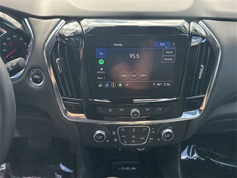Certified 2023 Chevrolet Traverse LT image 16