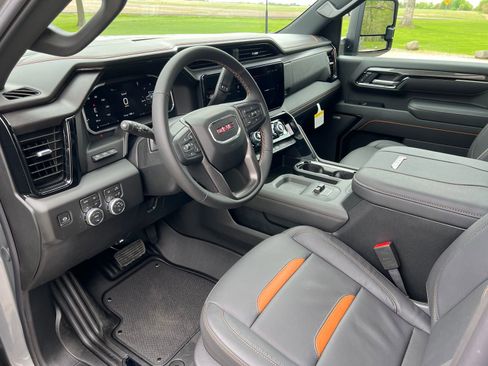 New 2026 GMC Sierra 2500 AT4 w/ AT4 Premium Plus Package AWD/4WD image 26