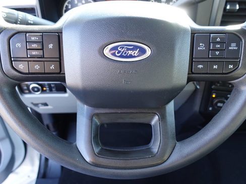Used 2023 Ford F250 XLT image 41