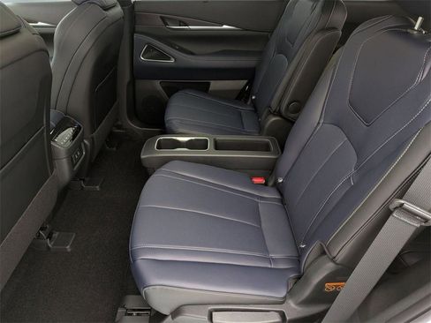 New 2026 INFINITI QX60 Sport w/ Dark Cargo Package image 28