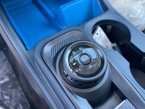 New 2025 Ford Maverick XLT image 10